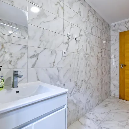 Big, Cozy, Flat Appartement